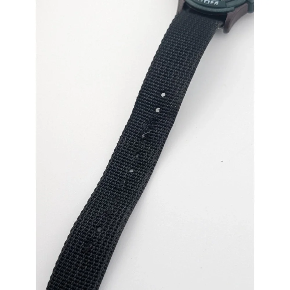 Vtg 1990's Disney MICKEY MOUSE Explorer Glo Light Digital Watch- New Battery‎